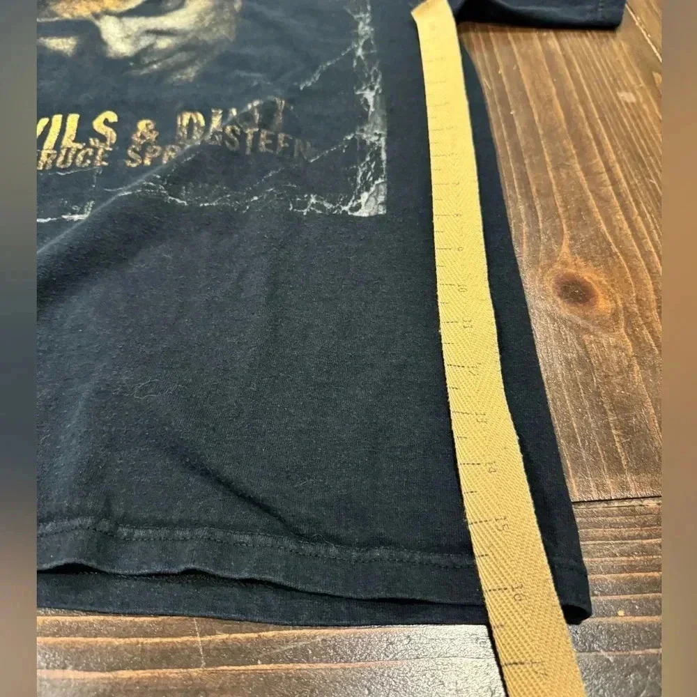 Bruce Springsteen Devils and Dust Tour  Concert T-Shirt - Picture 7 of 7